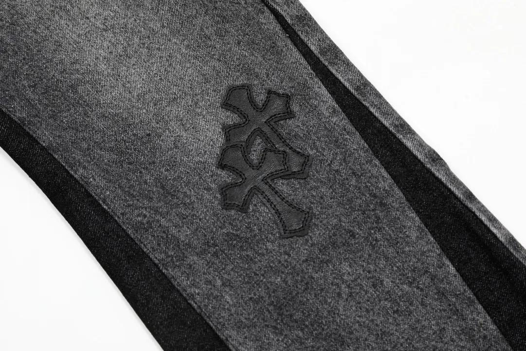 #8102 P260💰 Independent GALLERY DEPT. Vintage splicing black and gray snowflake pattern cross loose washed flared jeans - truly restore the ultimate texture of Vintage - original hardware accessories washed and other elevators, QR code analysis are all purchased from the original factory, high degree of restoration, welcome to compare with a certain product~ - three-dimensional version loose and comfortable, not picky about the figure, tall and slim, factory Seiko, original factory quality control, same style for men and women, can be matched with couples, versatile recommendation Essential jeans for all seasons - sizes: 28 30 32 34 36